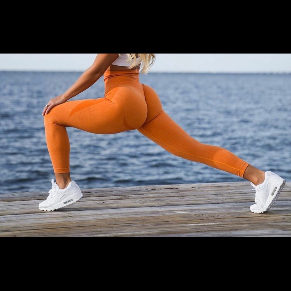 Orange NVGTN leggings Size medium!